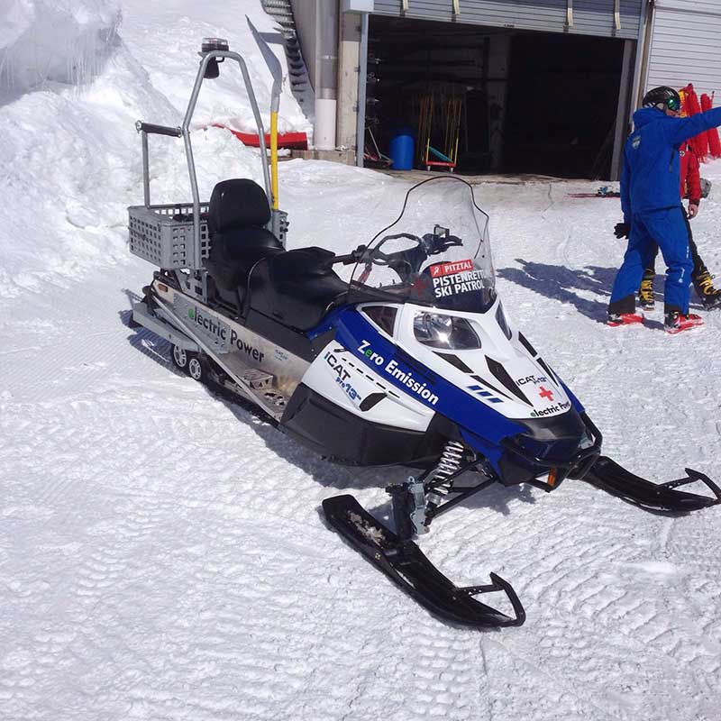 Heißer Verkauf Elektrische Schneemobil Verfolgt Ski Auto